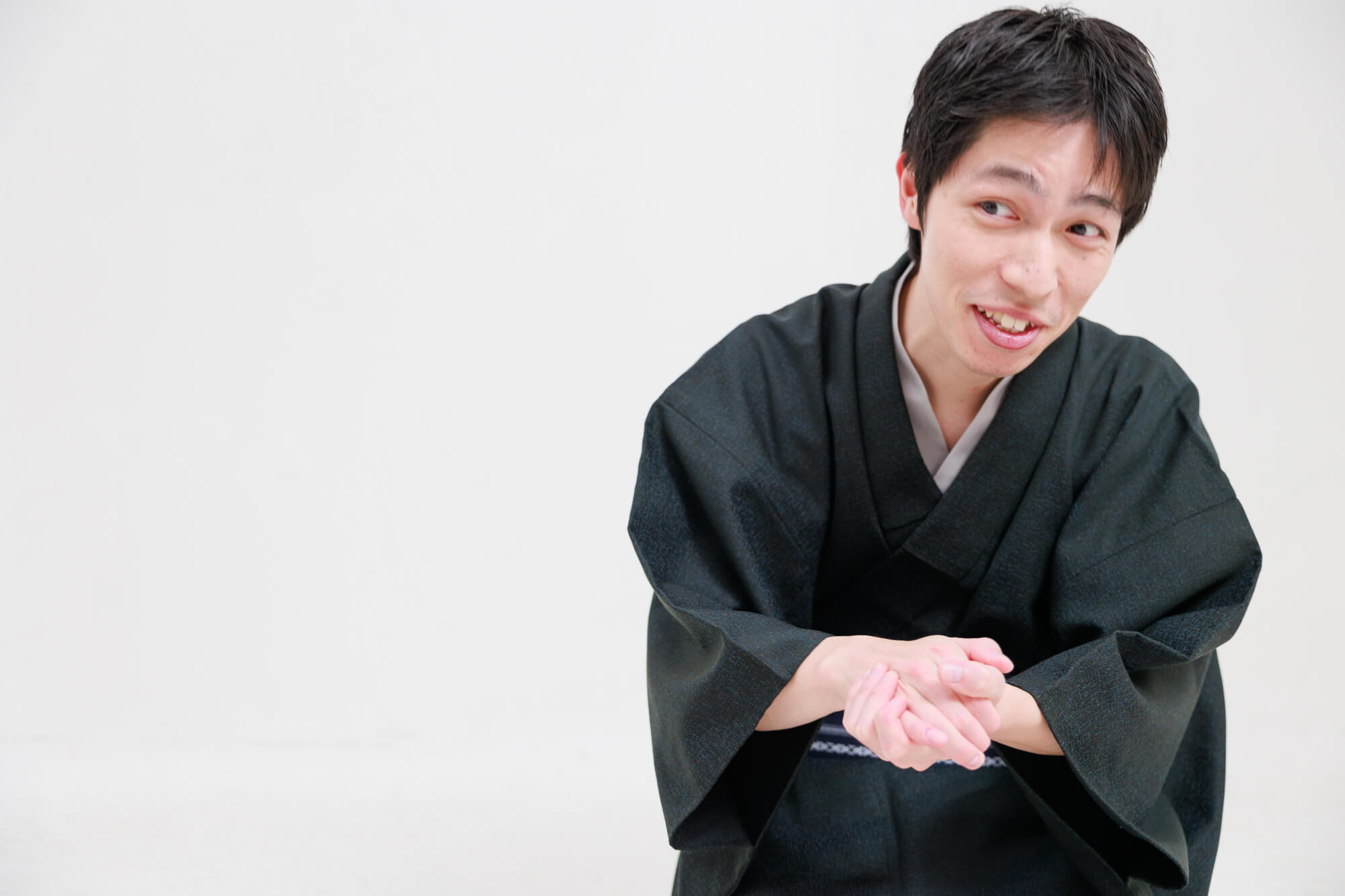 笑いは健康の秘訣！落語とユーモアが脳に与える効果